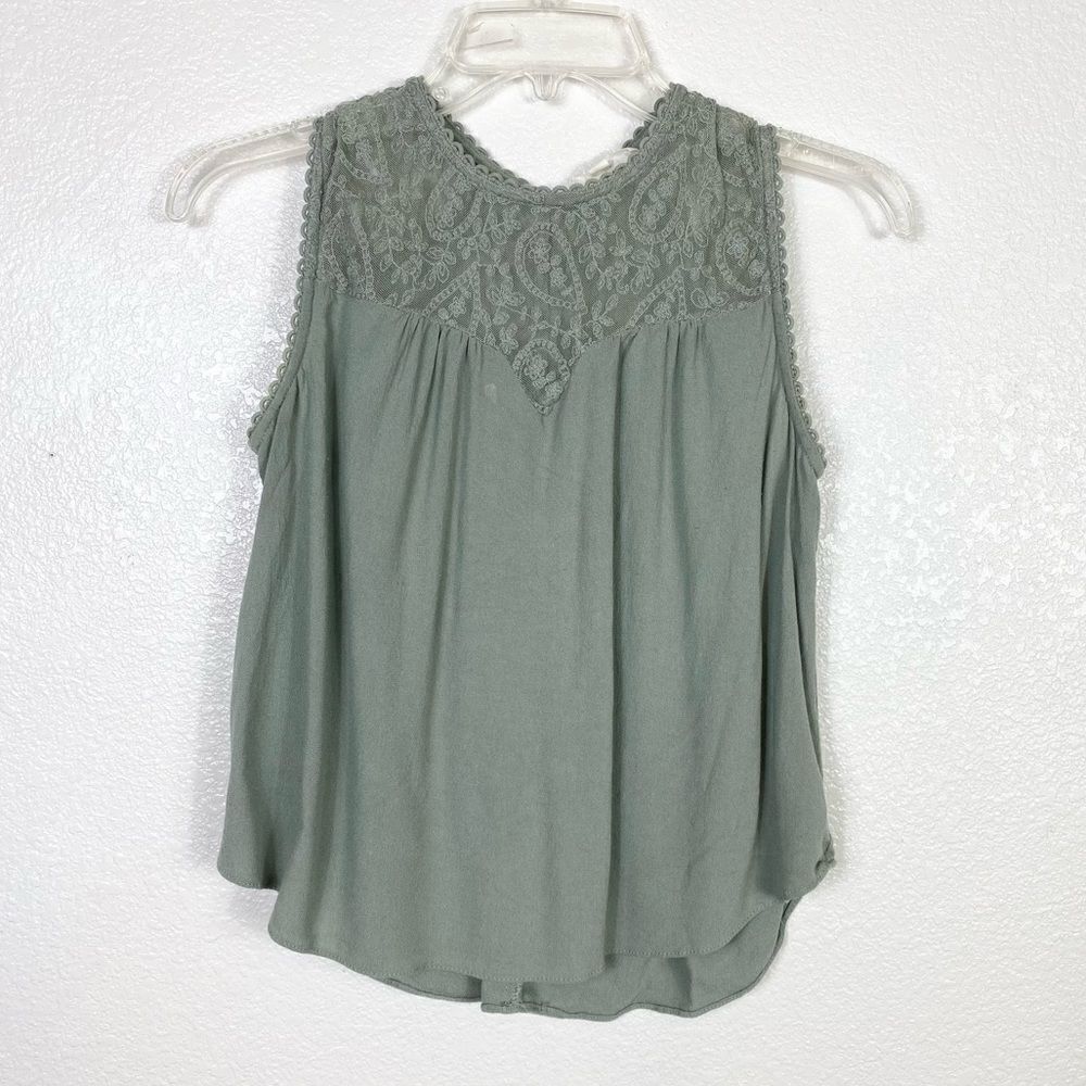 Mine Green Sheer Lace Neckline Sleeveless Blouse Tank Top
